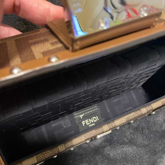 Fendi Baguette Trunk Mini - Picture 6 of 11